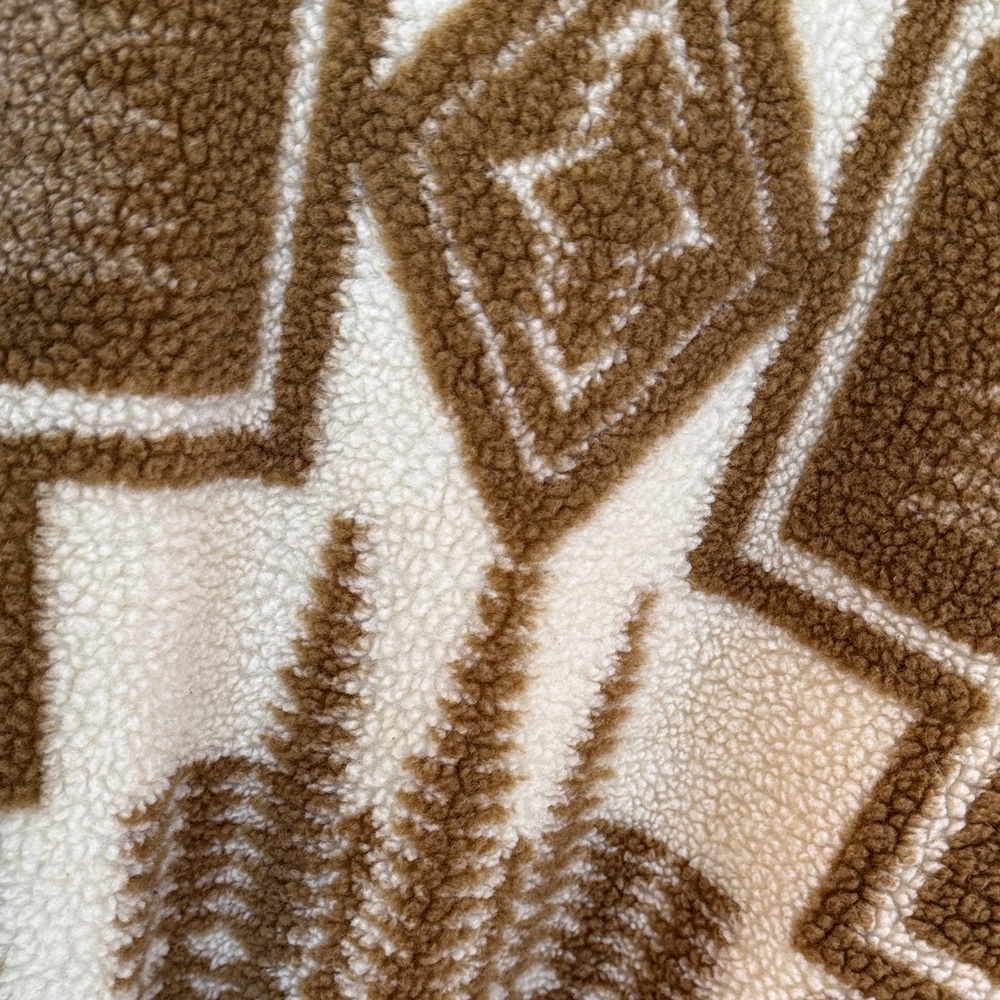 Pendleton Tan and Cream Geometric Pattern Jacket - image 6